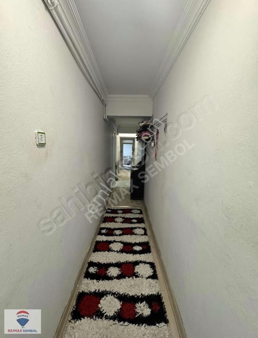 Mithatpaşa Mahallesinde 202 Sokakta Satılık 3+1 - Görsel 14