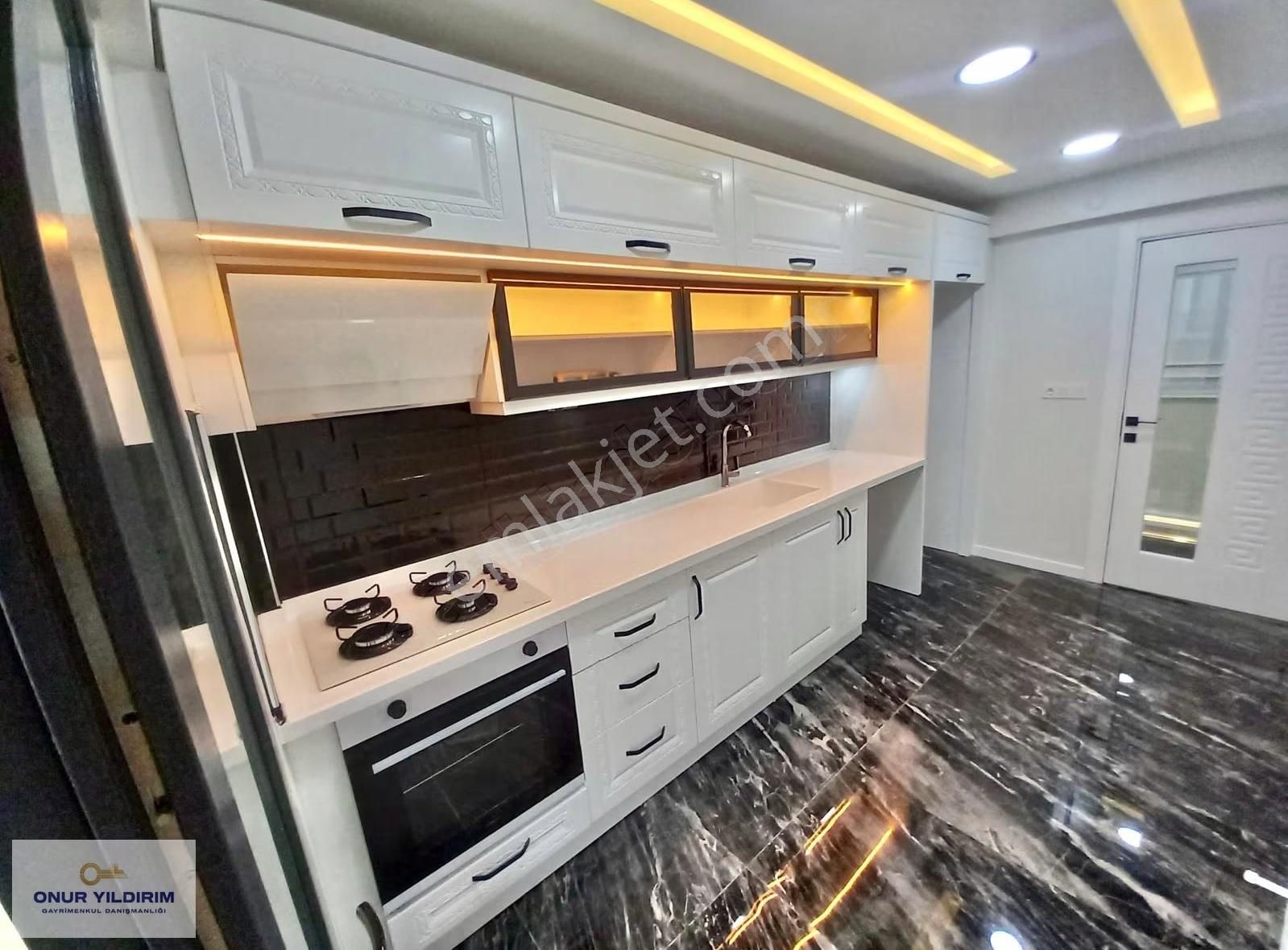 Onur Yıldırım'dan İkizçay'da Şahane 3+1 Kaçmaz Daire - Görsel 30