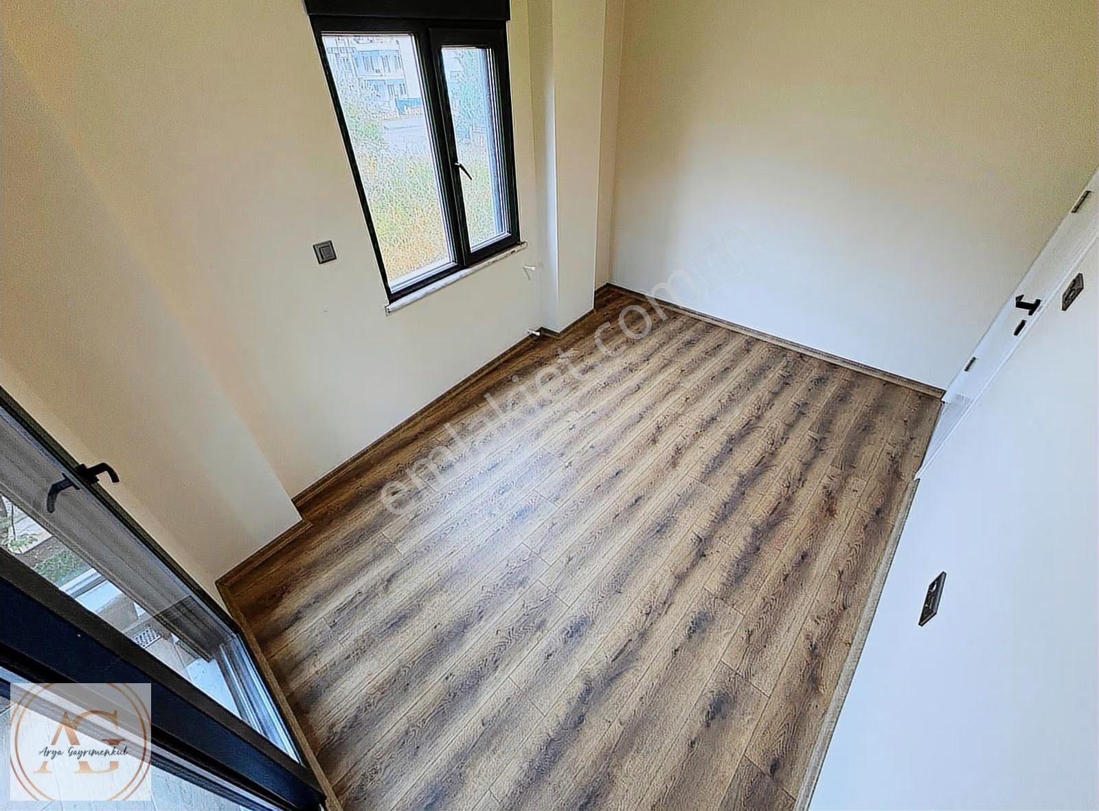 Arya Gayrimenkul'den Akçay'da Şık Tasarımlı 4+1 Lüks Villa - Görsel 10