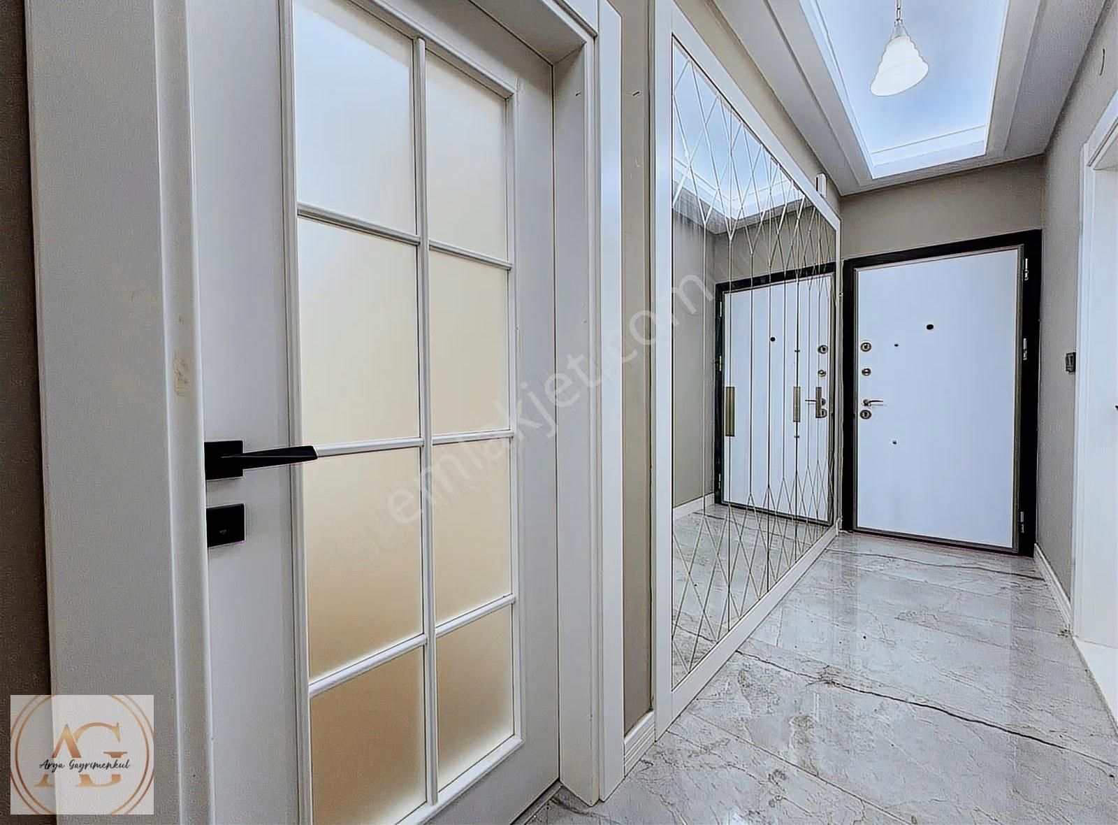 Arya Gayrimenkul'den Akçay'da Şık Tasarımlı 4+1 Lüks Villa - Görsel 20