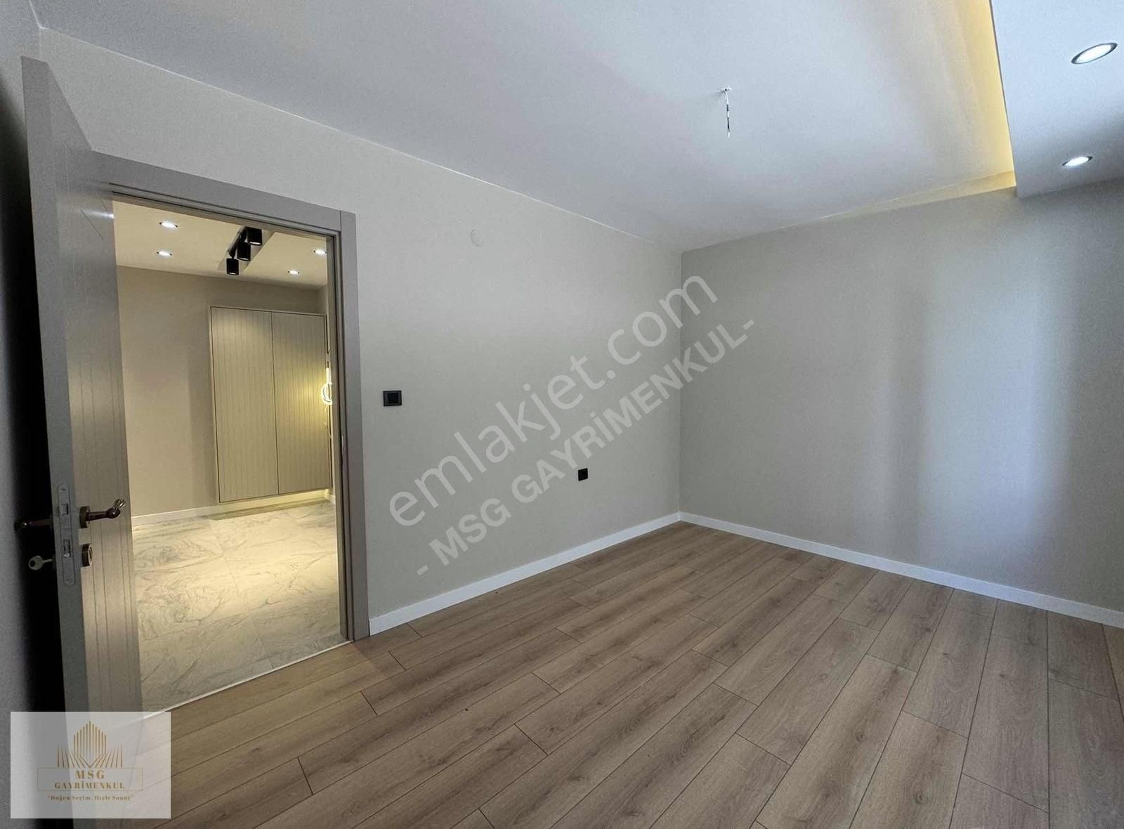 Msg'den Cadde Üzerinde Lüks Tadilatlı Ve Türk Hamamlı Arakat 3+1 - Görsel 15