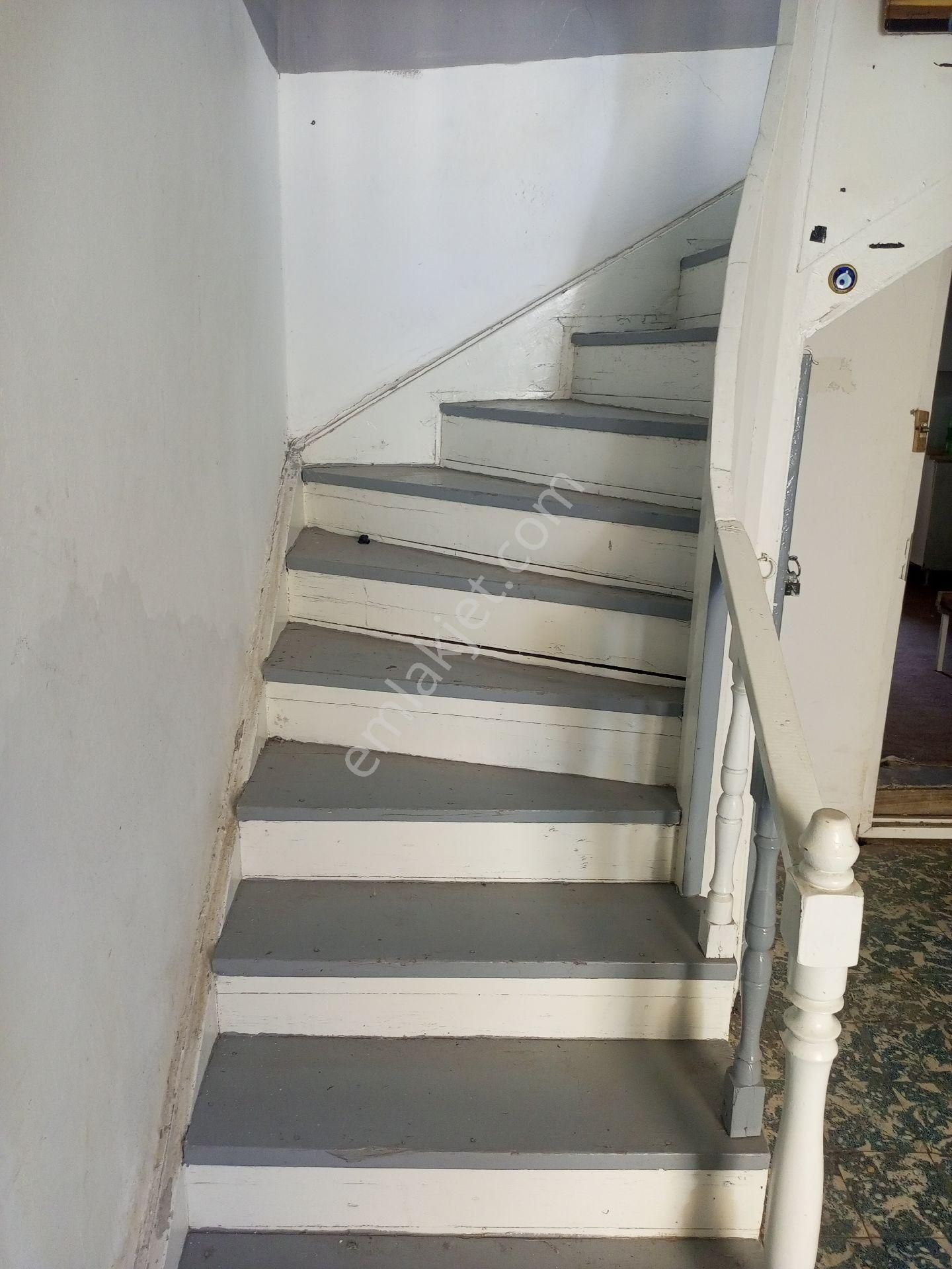 Merkezde Satılık 6+1 Müstakil Ev