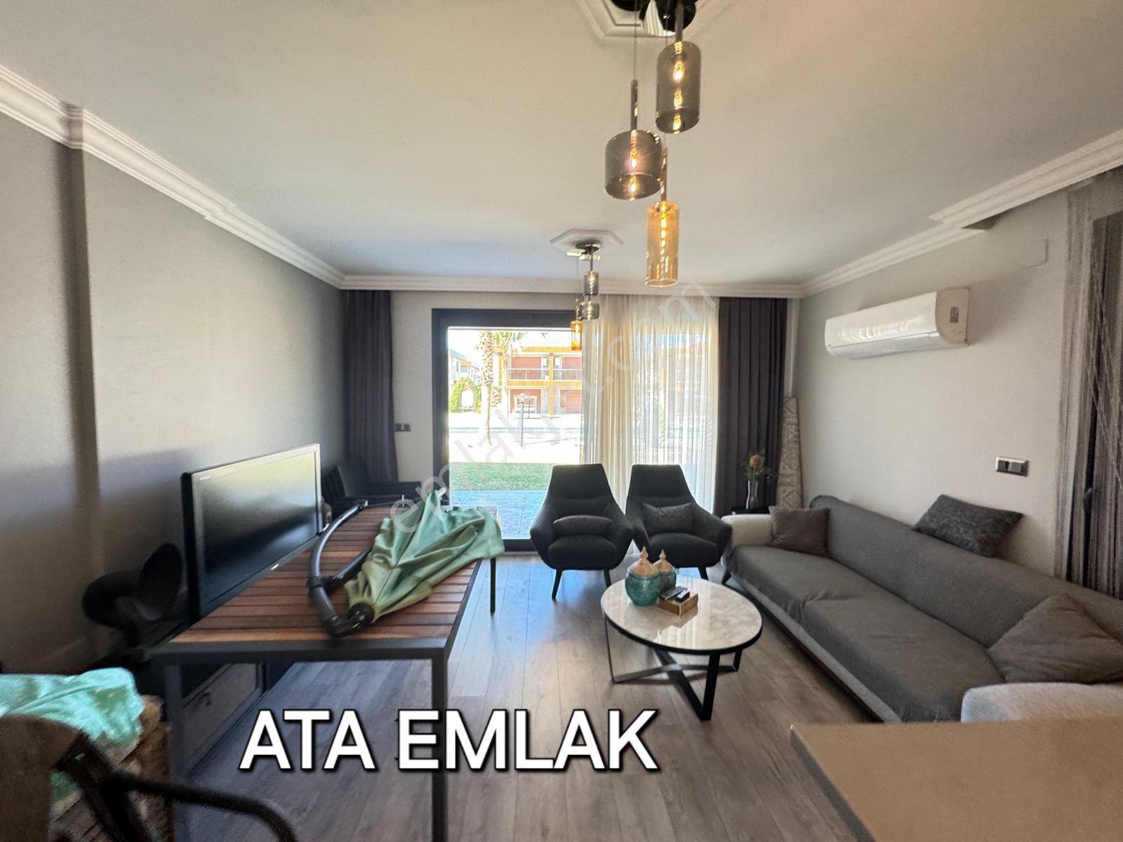 Kuşadasında Plaja Çok Yakın Havuzlu Sitede Otoparklı Bahçeli Villa - Görsel 16
