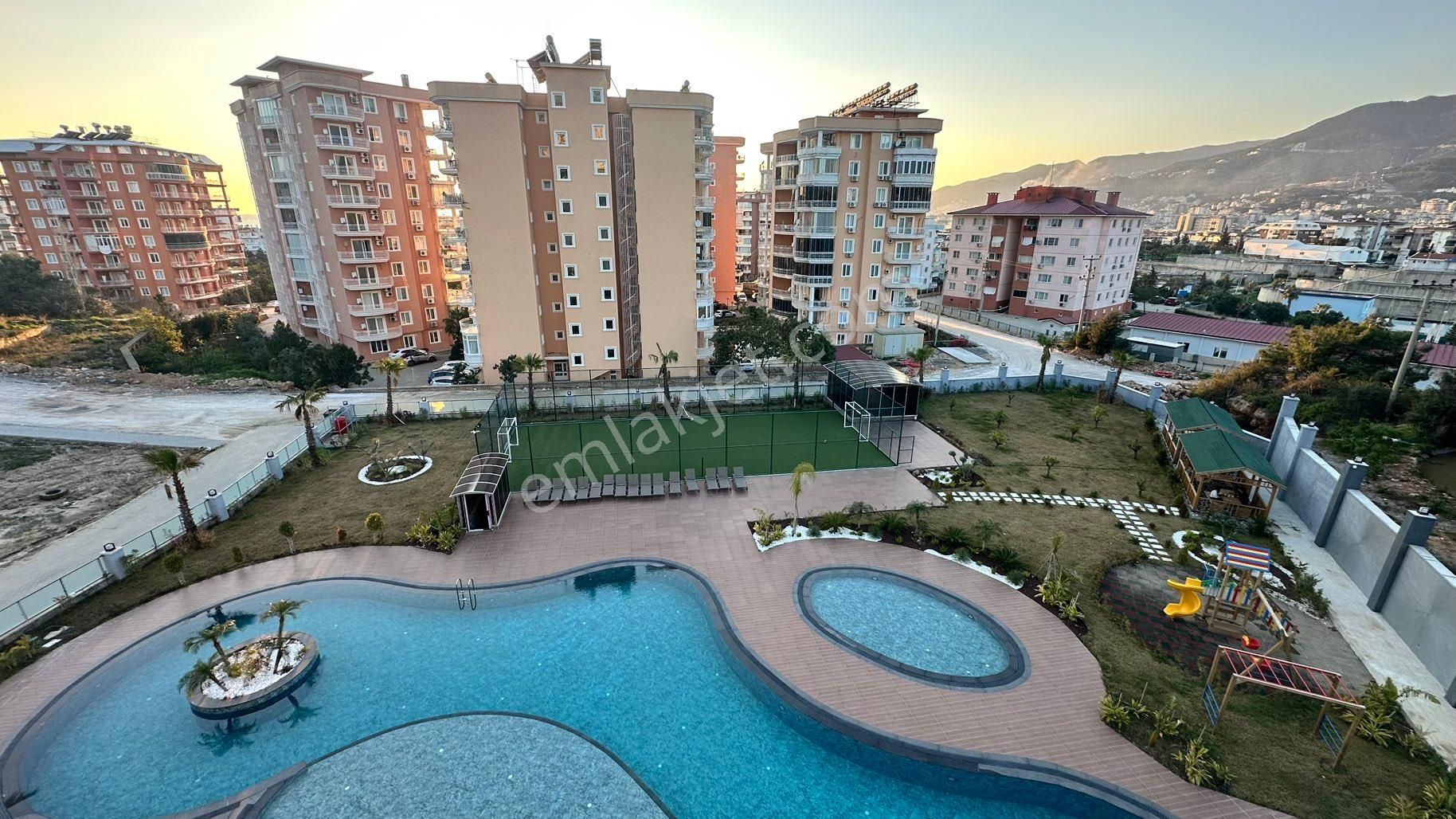 Alanya Tosmur Da 1+1 Kiralık Sıfır Daire - Görsel 14