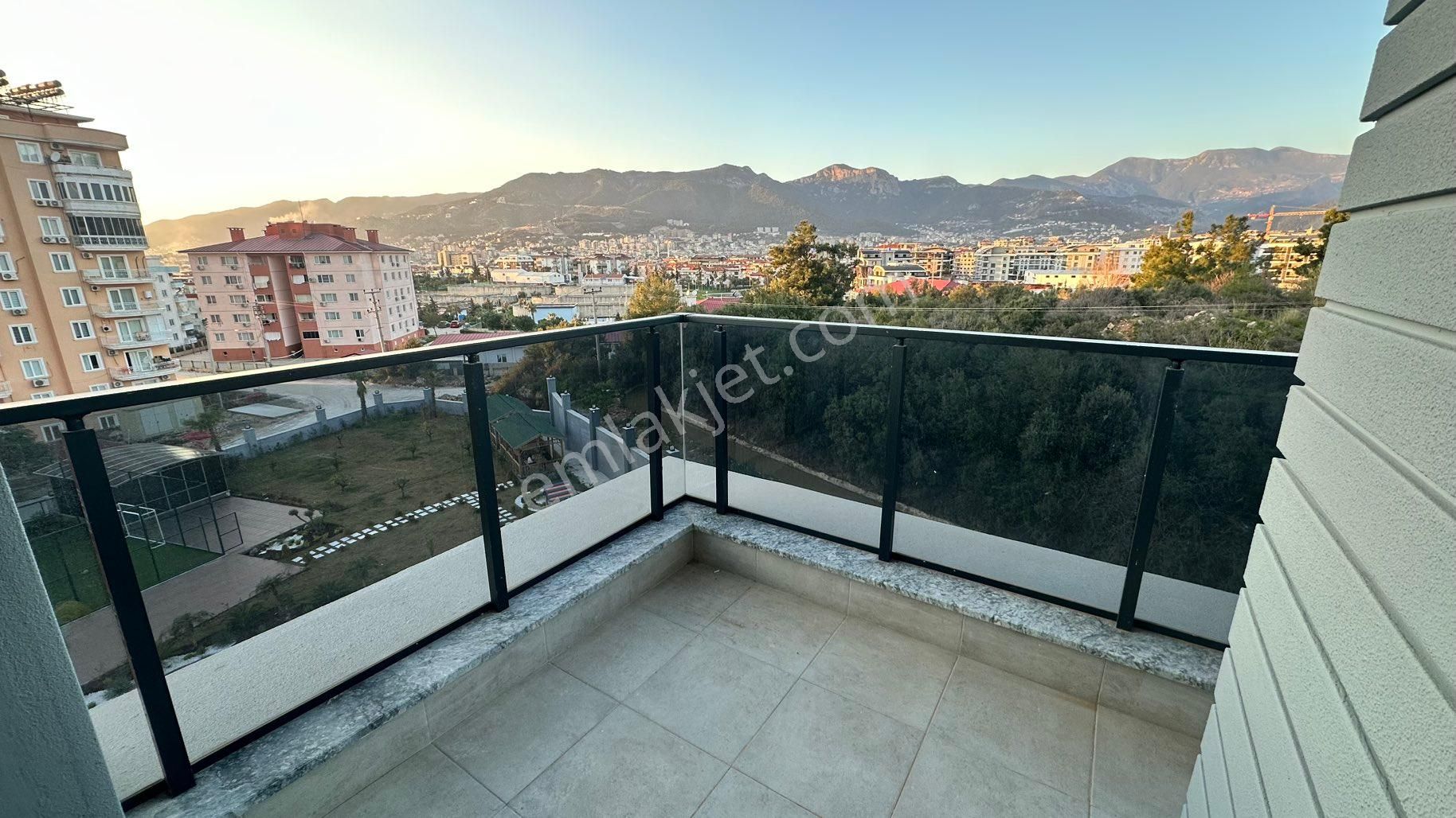 Alanya Tosmur Da 1+1 Kiralık Sıfır Daire - Görsel 12
