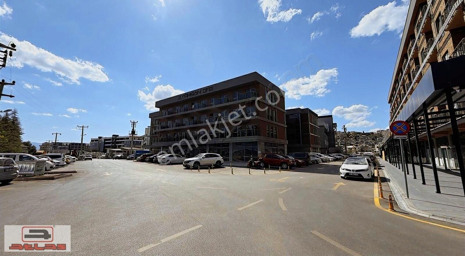 Atlas'tan Tamgün Office Projesinde 1+0 57m2 Sıfır Ofis No:48-49