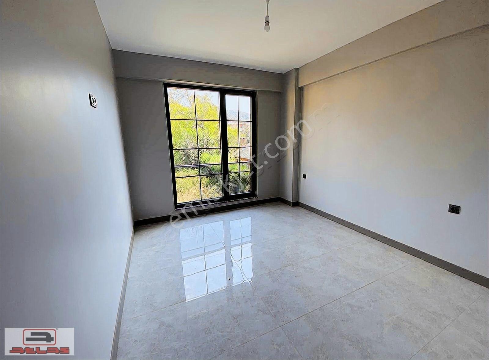Atlas Emlak Sapanca Satılık Müstakil Özel Bahçeli Villa - Görsel 28