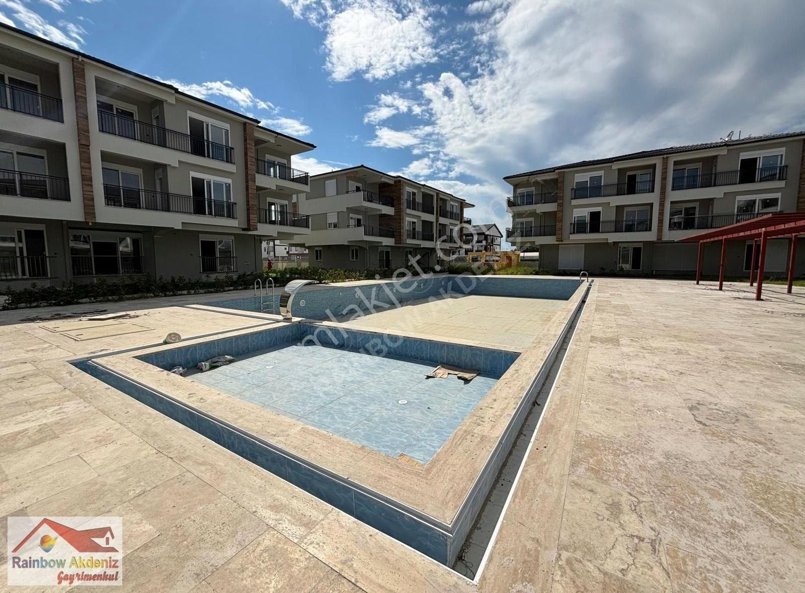 Evrenseki"de Denize 4 Km. Havuzlu, Bahçeli 1+1 Sıfır Daire - Görsel 27