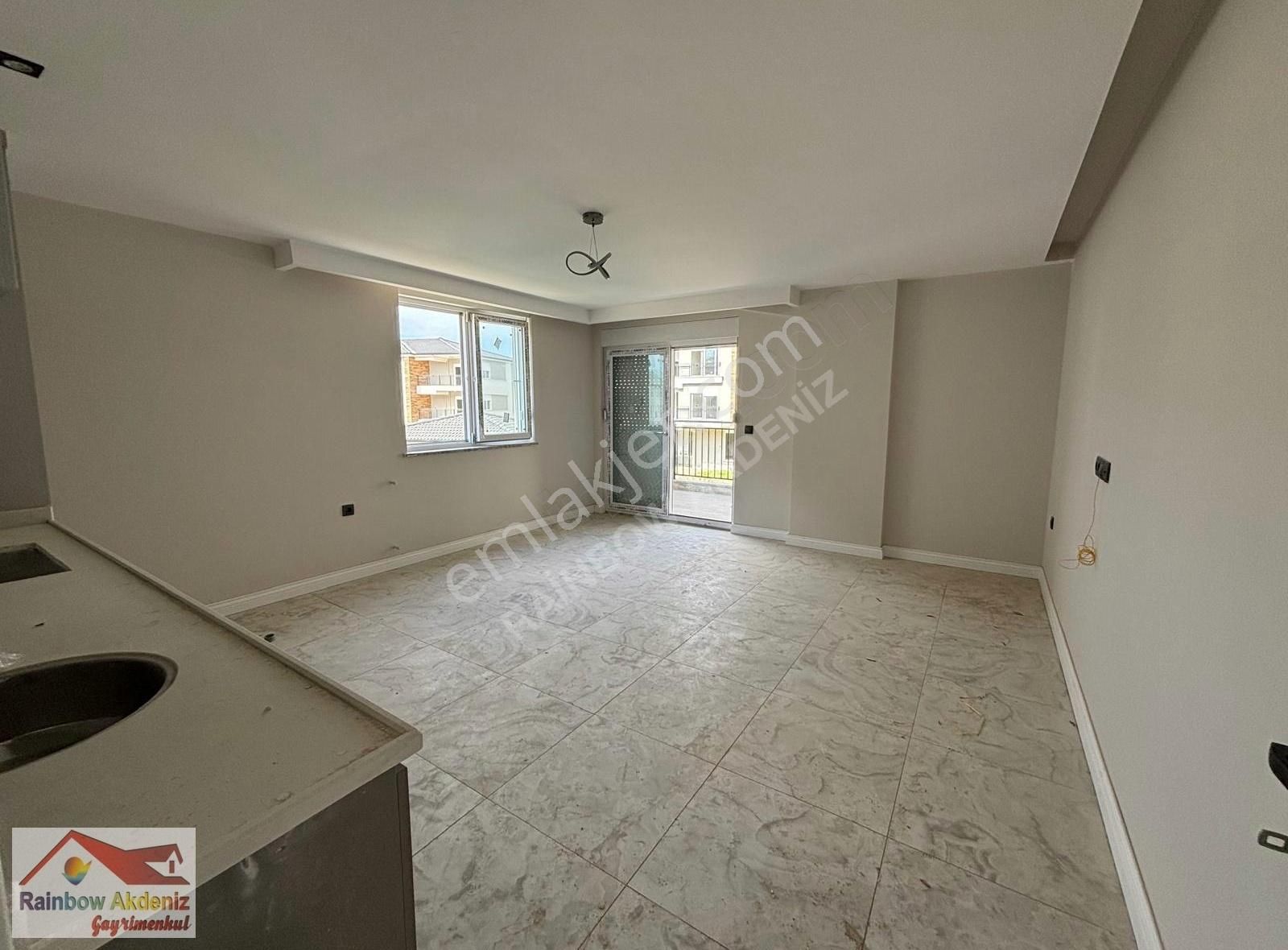 Evrenseki"de Denize 4 Km. Havuzlu, Bahçeli 1+1 Sıfır Daire - Görsel 12