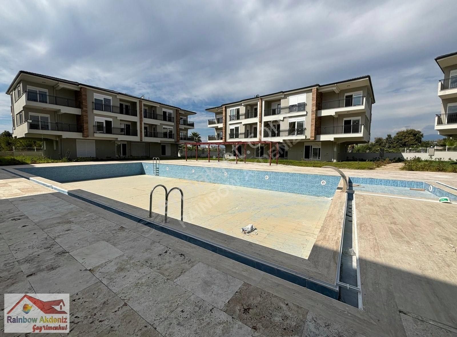 Evrenseki"de Denize 4 Km. Havuzlu, Bahçeli 1+1 Sıfır Daire - Görsel 3