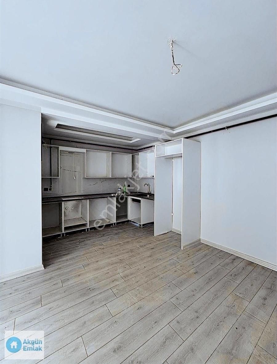 Hürriyet Mahallesi Parkhisar Yakını 2+1 80 M2 Daire - Görsel 11