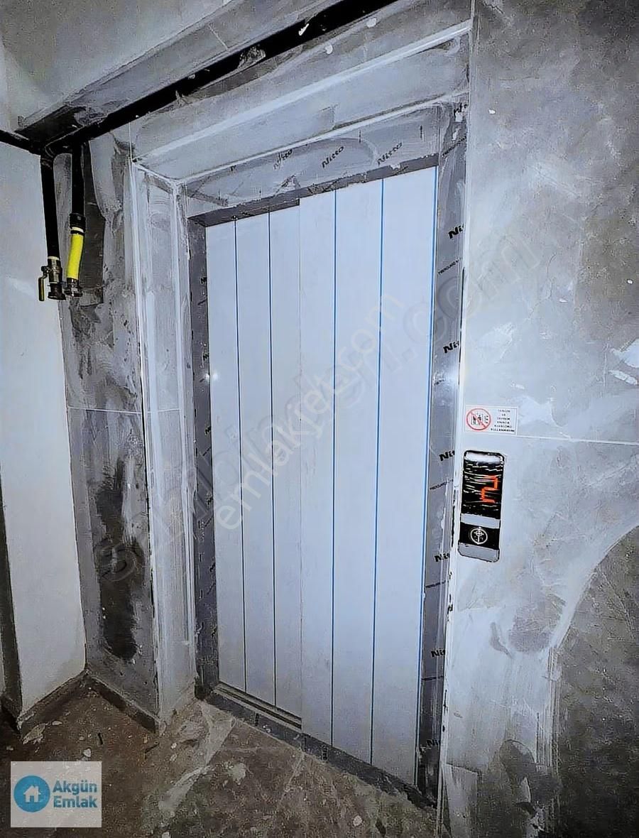 Hürriyet Mahallesi Parkhisar Yakını 2+1 80 M2 Daire - Görsel 6