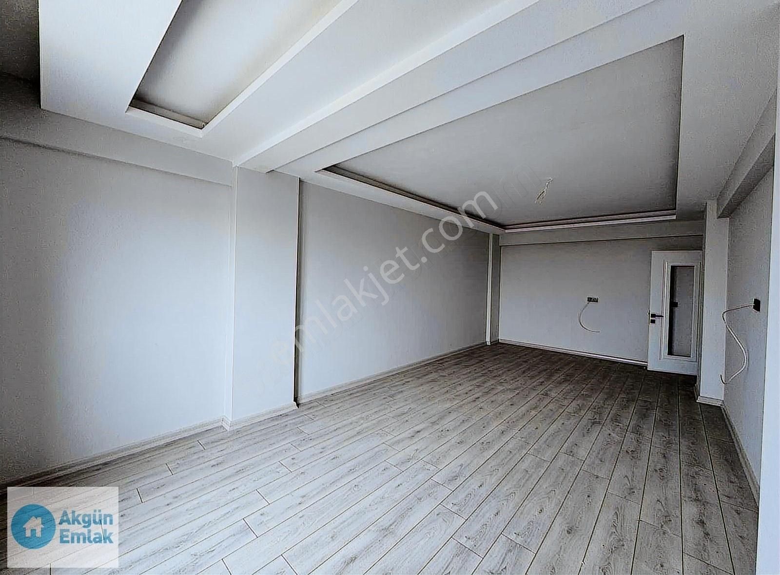 Hürriyet Mahallesi Parkhisar Yakını 4+1 220 M2 Lüx Dublex - Görsel 2