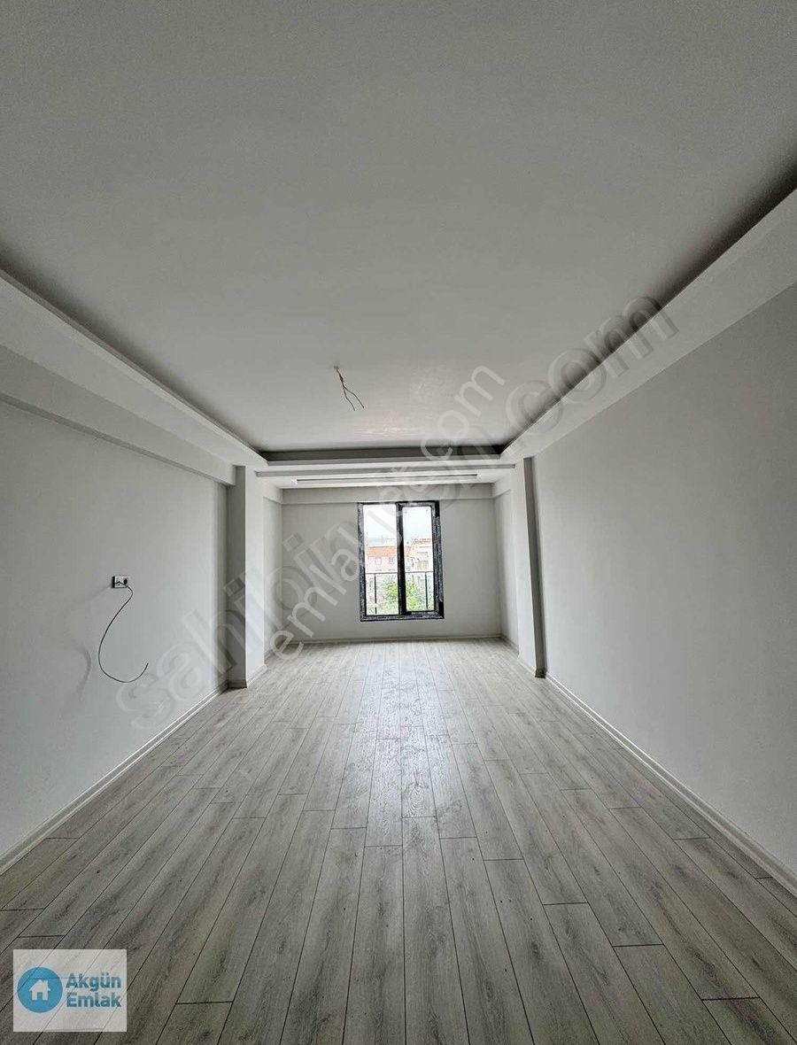 Hürriyet Mahallesi Parkhisar Yakını 4+1 220 M2 Lüx Dublex