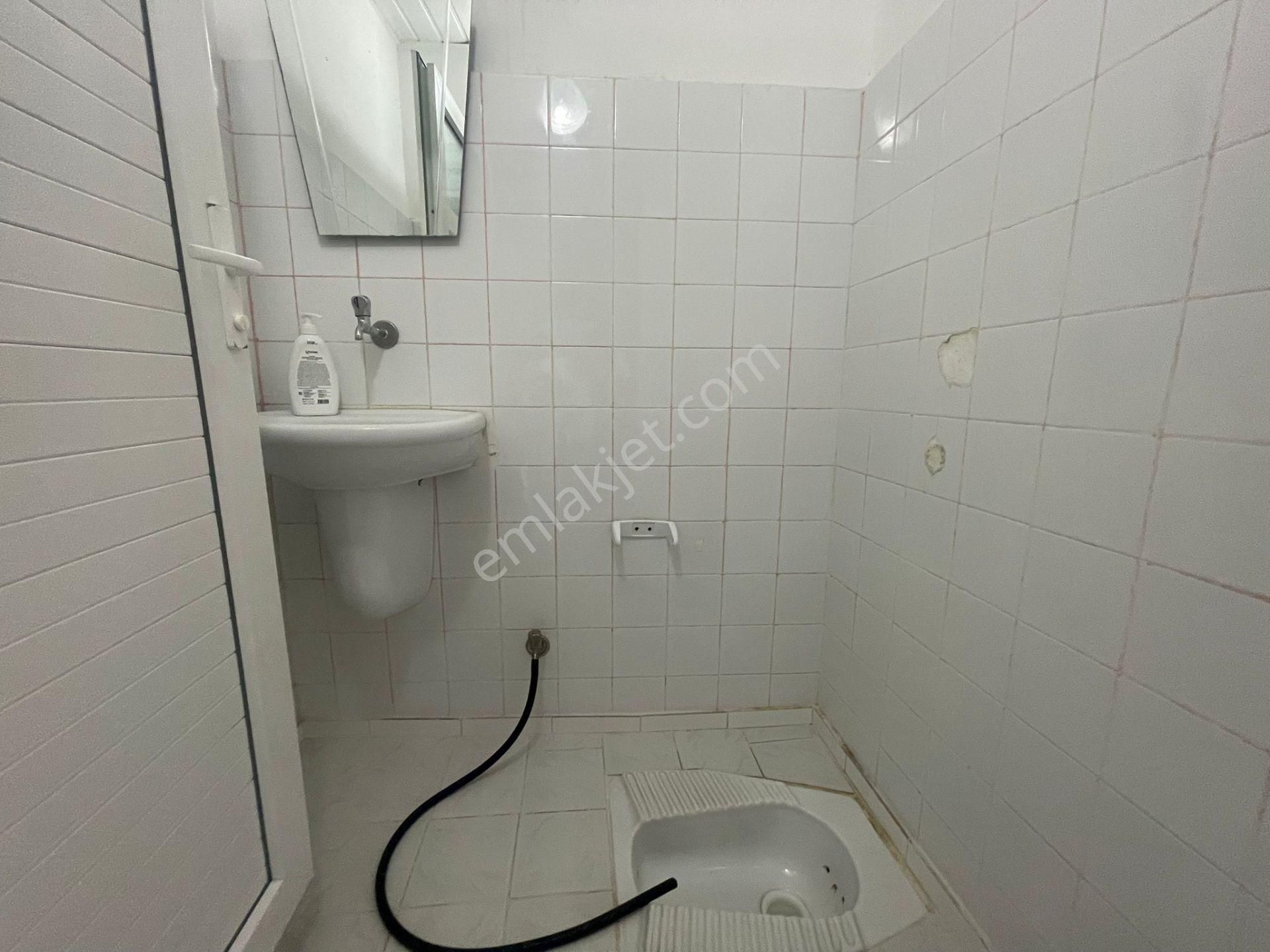 Karınca'dan Deniz Mh'de Geniş Oturum, Havuzlu 2+1 Satılık!! - Görsel 14