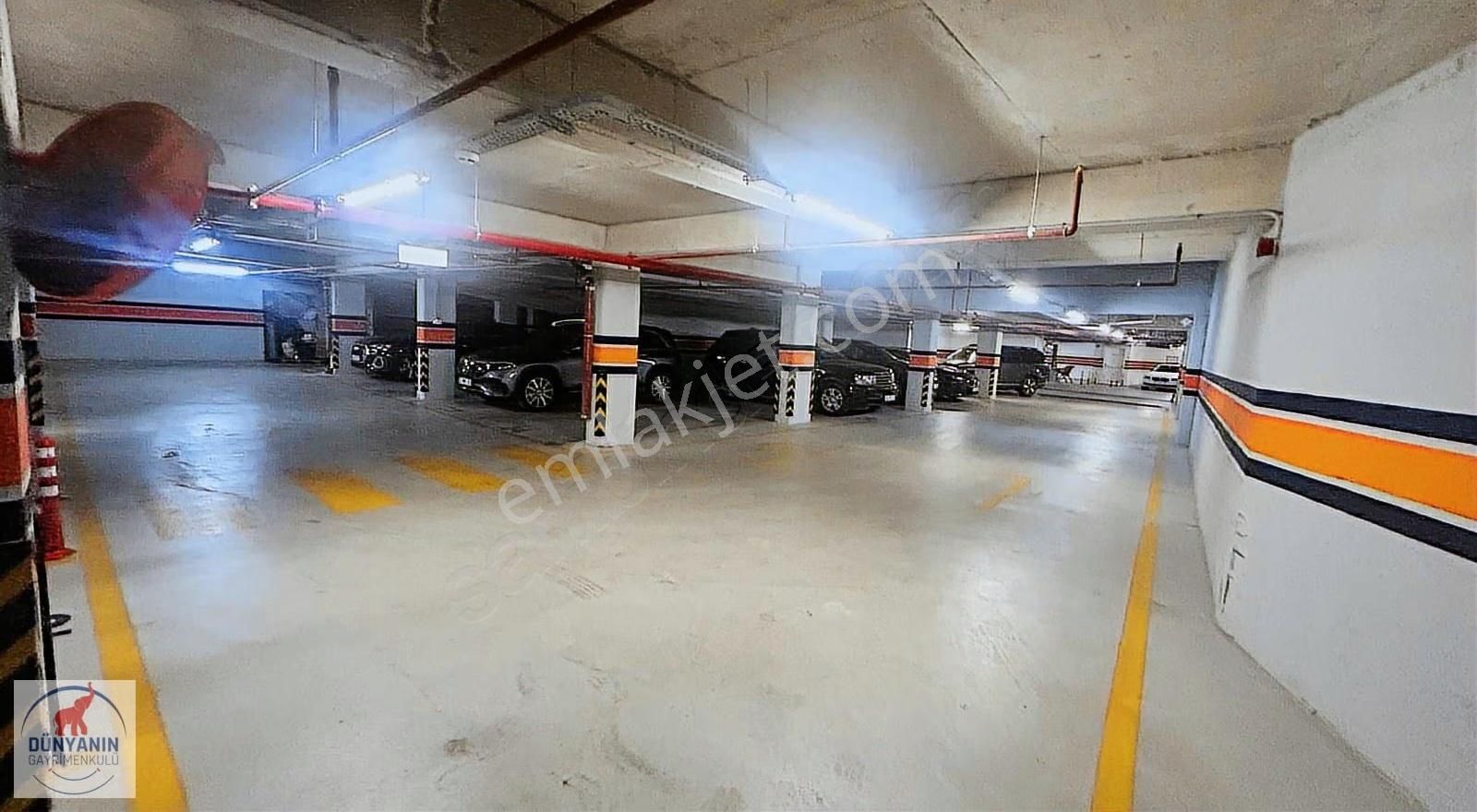 Fenerbahçe Sahilde Lüks Sitede Deniz Manzarlı 4+1 Satılık Daire - Görsel 31