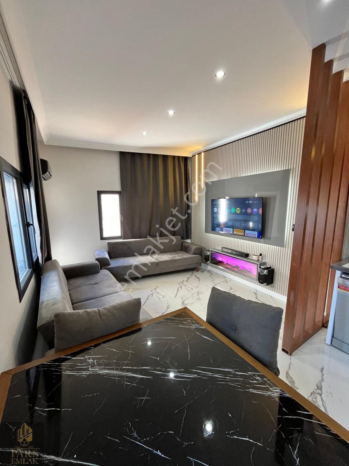 Parstan Kızılkeçilide Doğayla İç İçe Modern 1+1 Müstakil Ev - Görsel 17