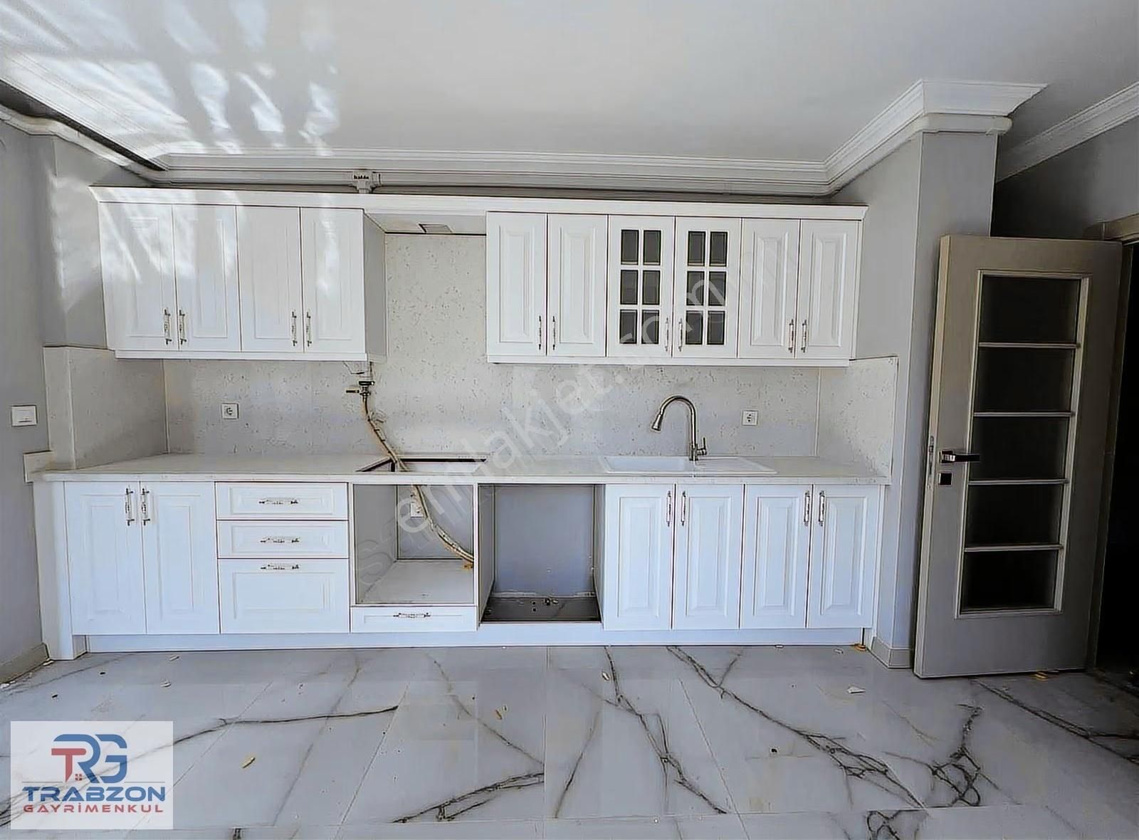 Trabzon Gayrimenkulden Kaşüstünde Satılık 3+1 Daire - Görsel 32