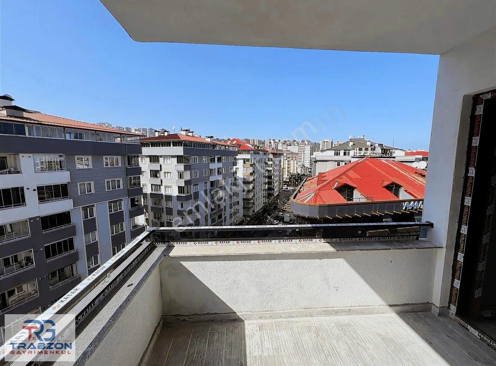 Trabzon Gayrimenkulden Kaşüstünde Satılık 3+1 Daire - Görsel 17