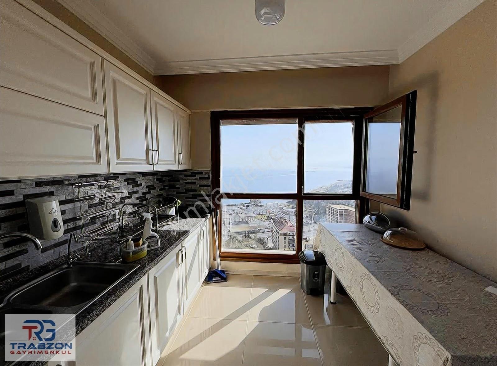 Trabzon Gayrimenkulden Yalıncakta Satılık 4+1 Eşyalı Daire - Görsel 18