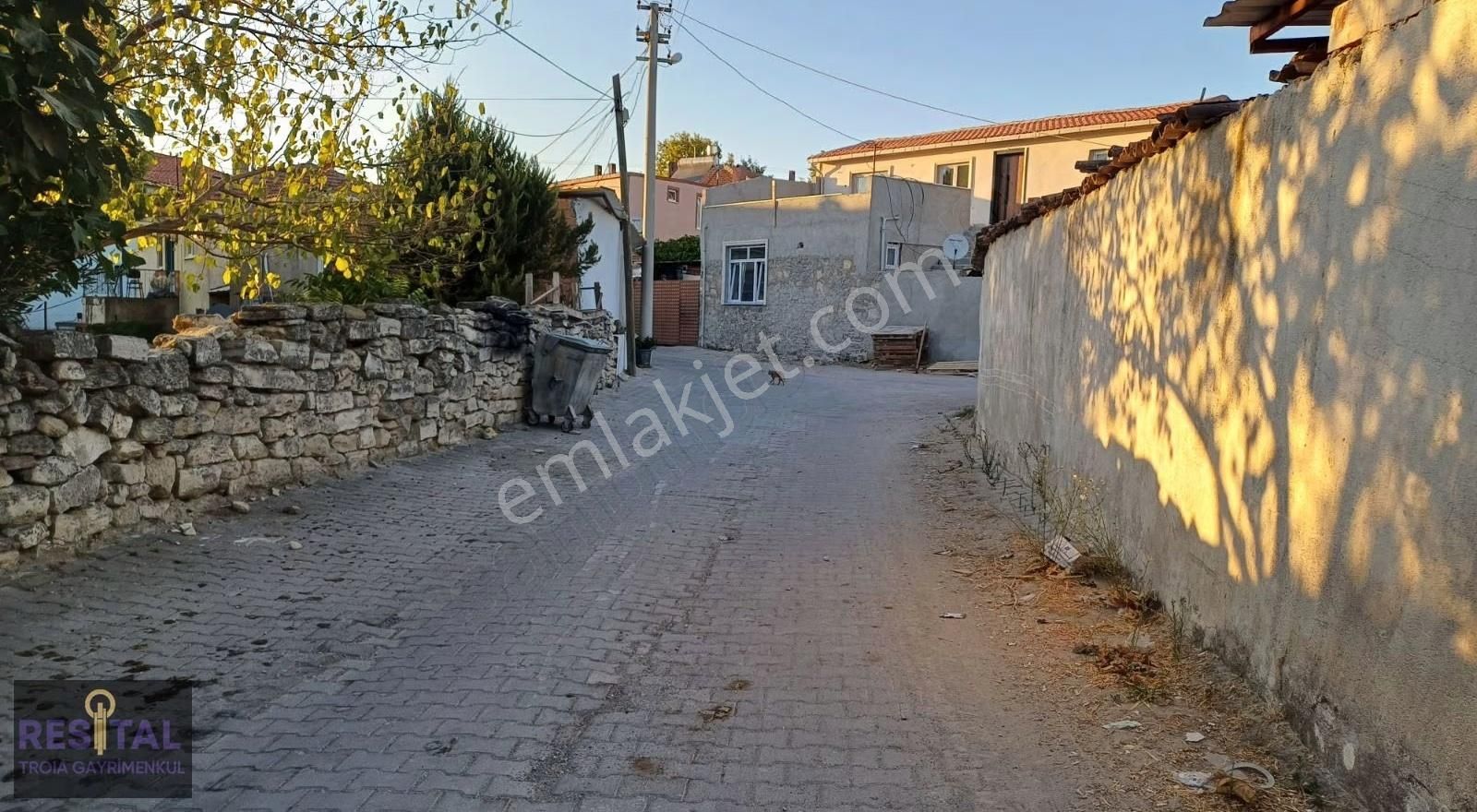 Çanakkale Merkez Dümrek Köyünde 380m2 Arsa Icınde 3+1 Satılık Ev - Görsel 16