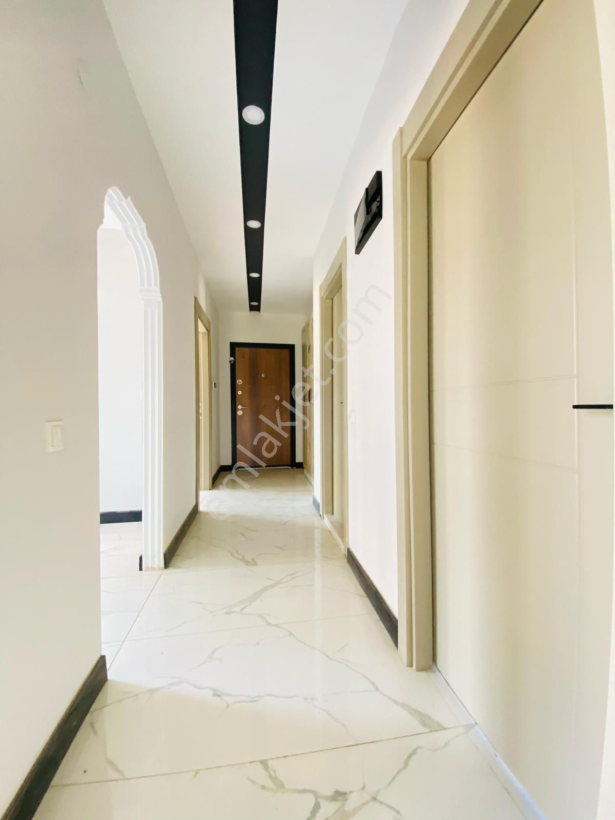 Fevzi Çakmak Mahallesinde 2+1 Satılık Daire - Görsel 14