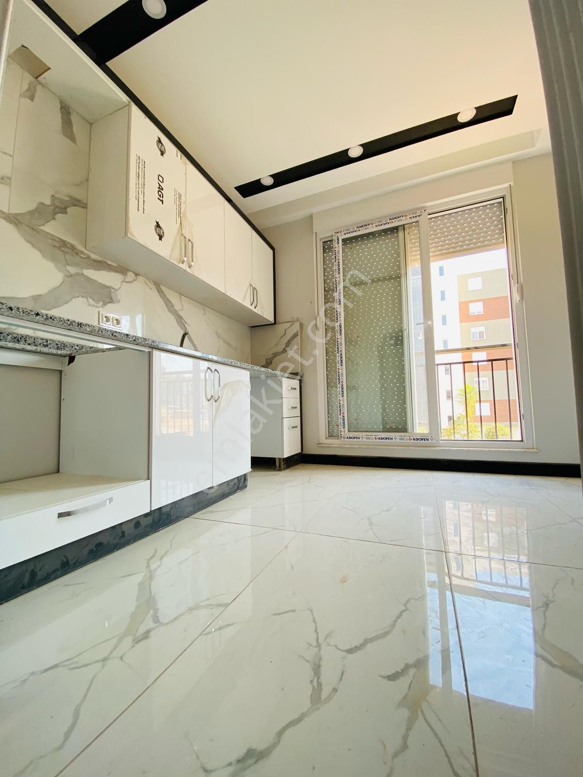 Fevzi Çakmak Mahallesinde 2+1 Satılık Daire - Görsel 2