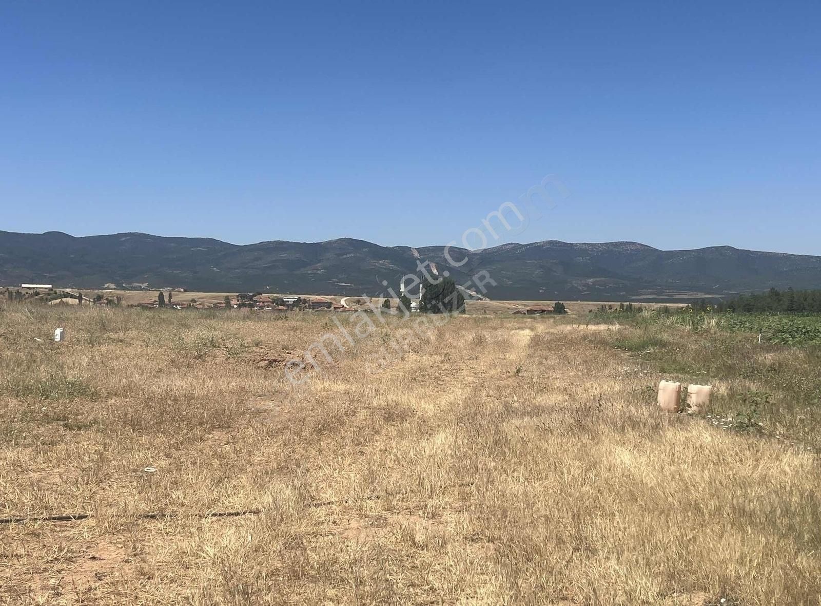 10650 Mt Arazi. Yola Cephe.suyu Var.yerleşime Yakın. - Görsel 12