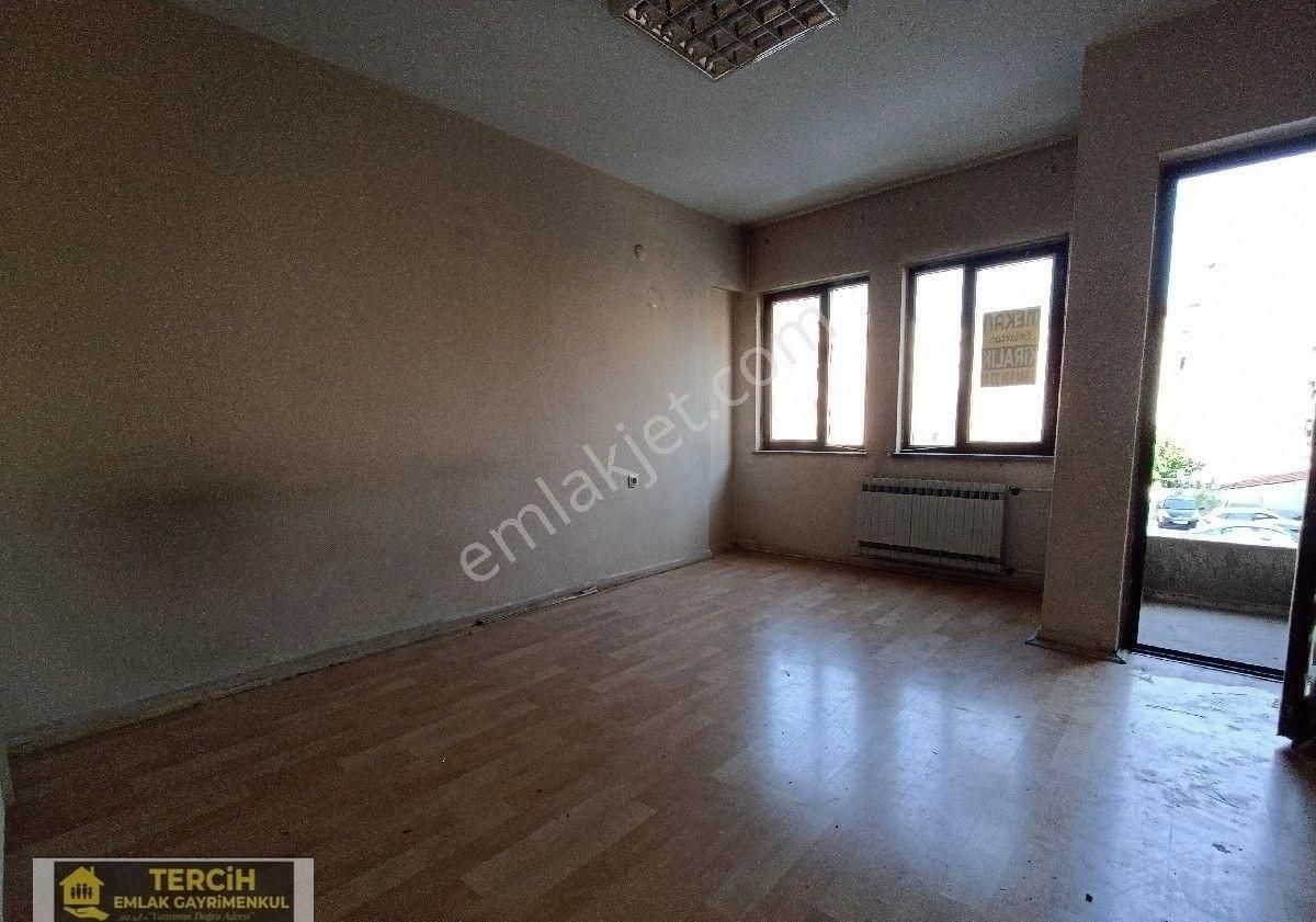 Doktorlar Caddesi Yakını Satılık İşyeri - Görsel 8