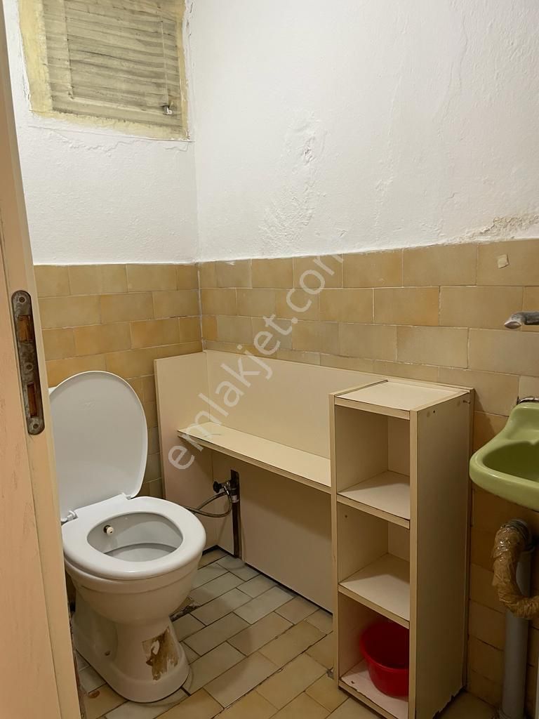 Atatürk İlkokulu Yanında Doğalgazlı Bahçe Katı Kiralık Daire - Görsel 10