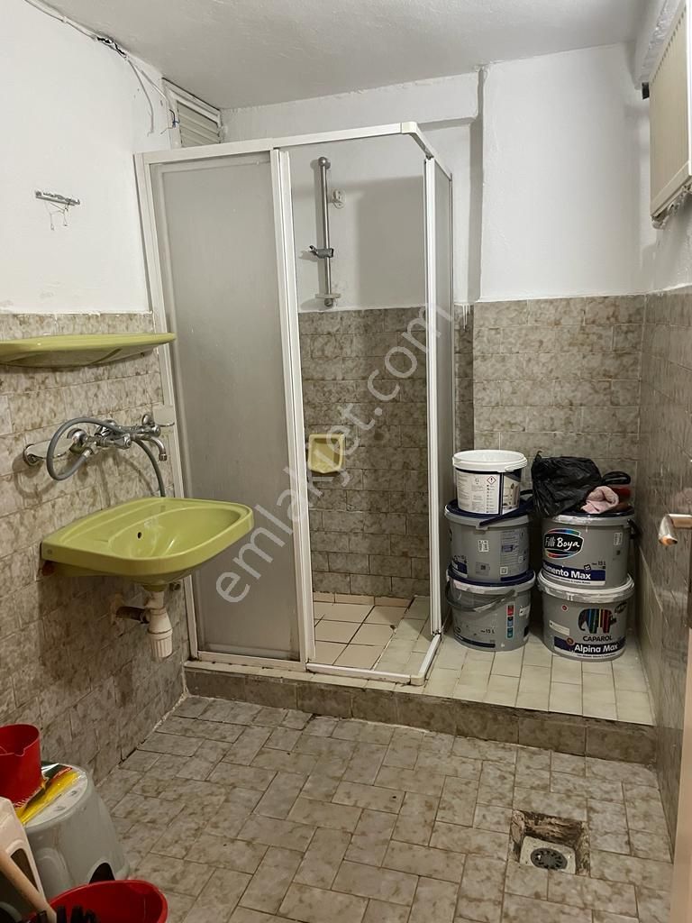 Atatürk İlkokulu Yanında Doğalgazlı Bahçe Katı Kiralık Daire - Görsel 6