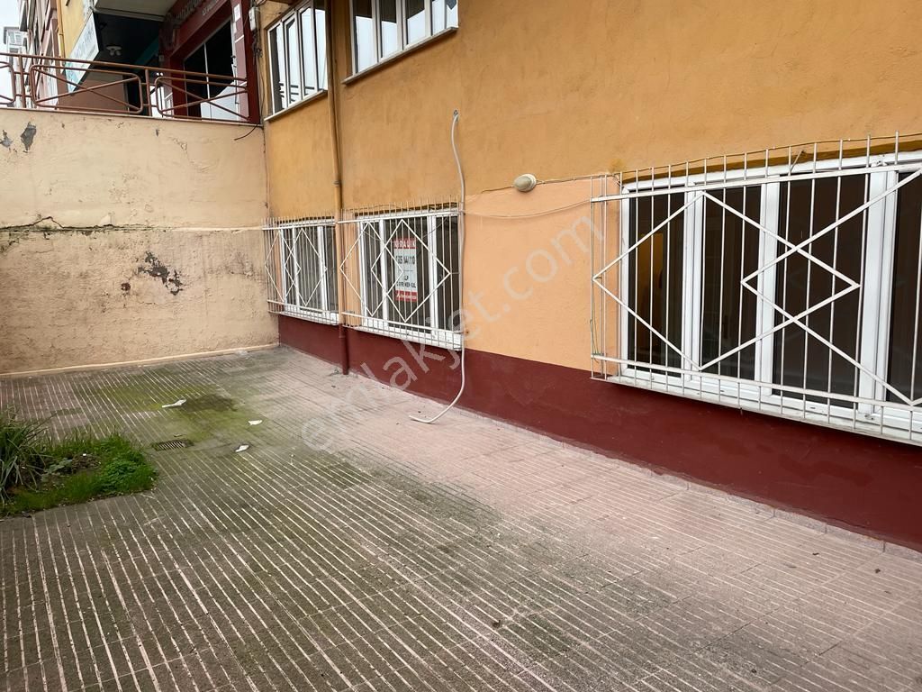 Atatürk İlkokulu Yanında Doğalgazlı Bahçe Katı Kiralık Daire - Görsel 19