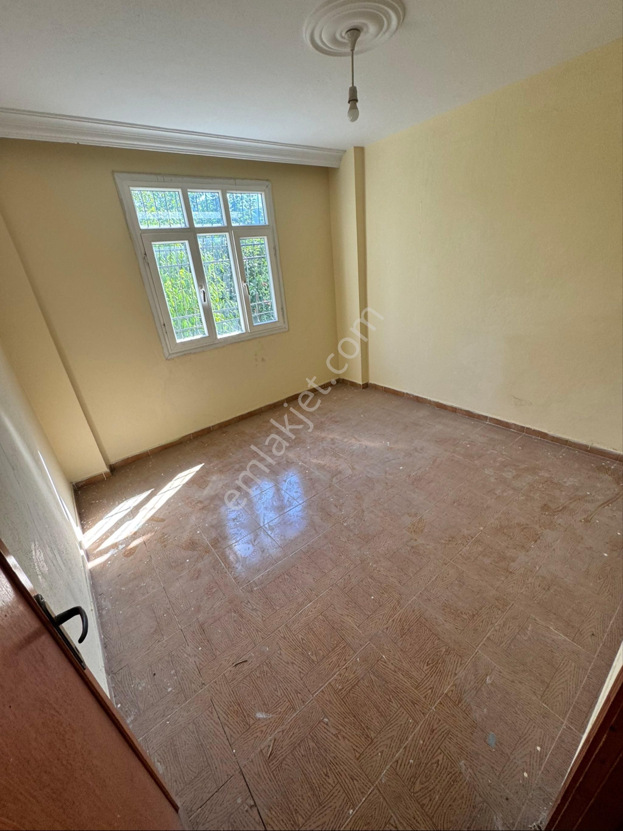 Saricam Gultepede Tek Katli Mustakil Satliktir - Görsel 6