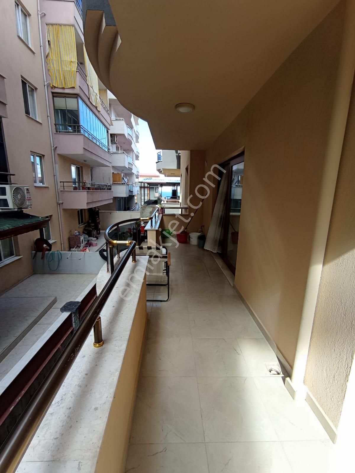 Öz Elit Emlak'tan Dikili'de Acil Satılık 8 Yıllık 2+1 Daire 3.750.000 Tl. - Görsel 14