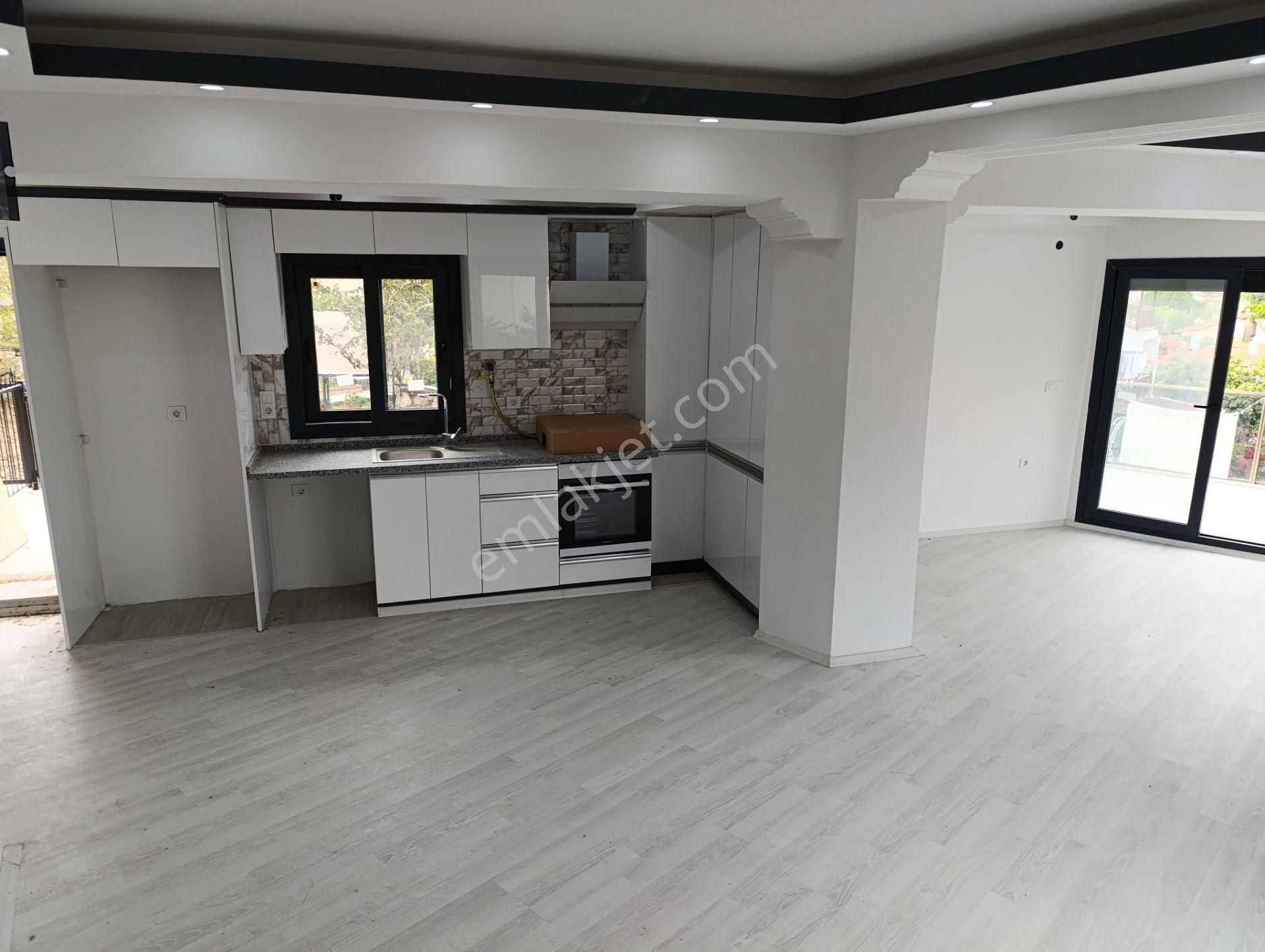 Rose Emlak'tan Satılık Tripleks Villa - Görsel 5