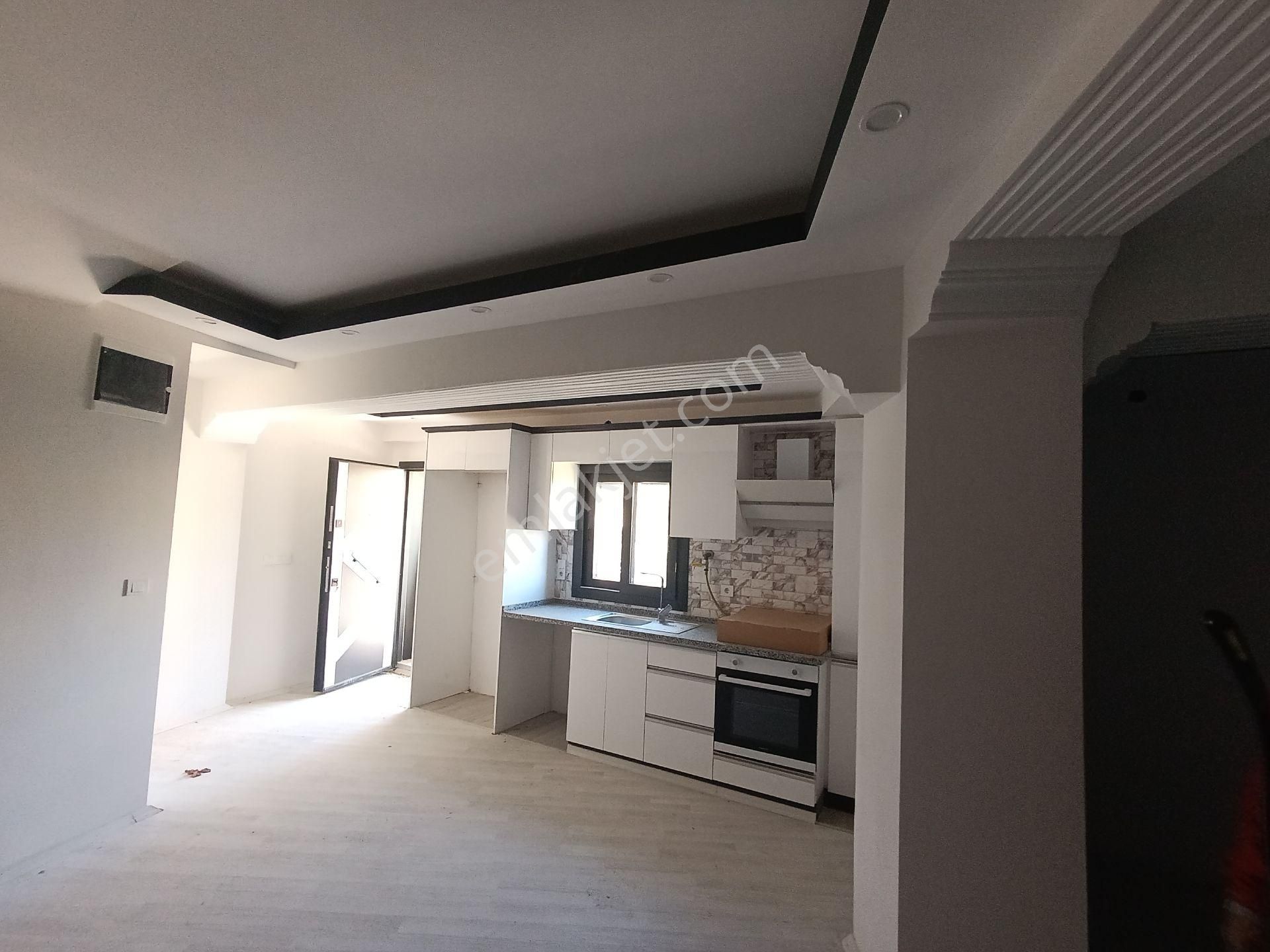 Rose Emlak'tan Satılık Tripleks Villa - Görsel 13