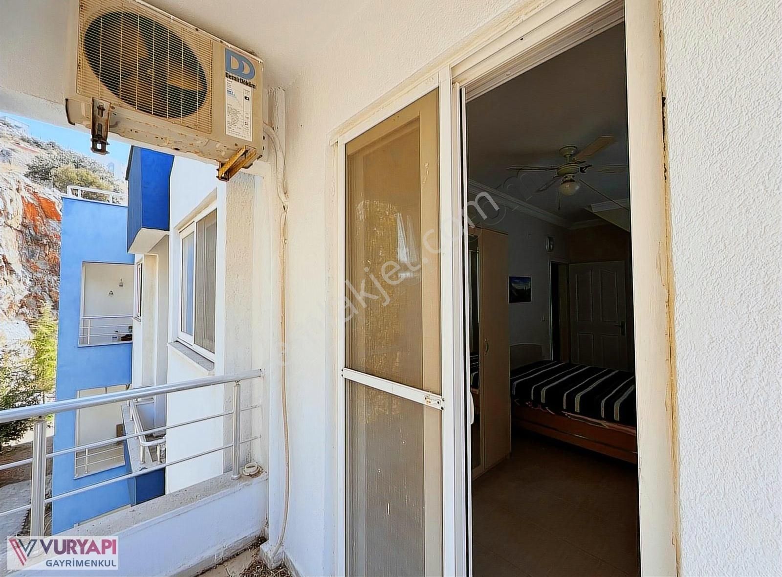 Akbük'de Deniz Saplı Ada Manzaralı Havuzlu 120 M2 2+1 Dublexs - Görsel 3