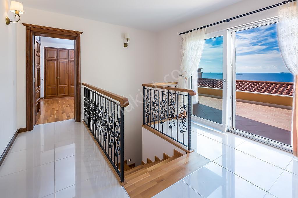Antalya Kaş’ta 4+1 Villa Ve 1 Adet 2+1, 2 Adet 1+1 Daire - Görsel 23