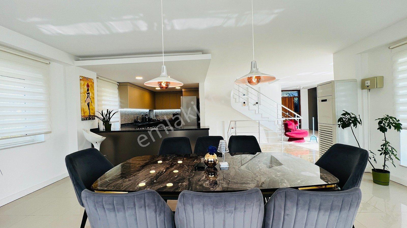 Antalya Kemer'de Havuzlu Satılık Lüks Villa - Görsel 20