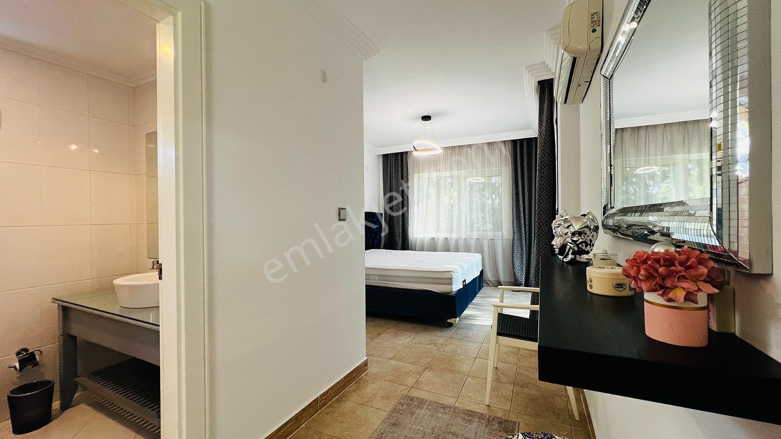 Antalya Kemer'de Havuzlu Satılık Lüks Villa - Görsel 28