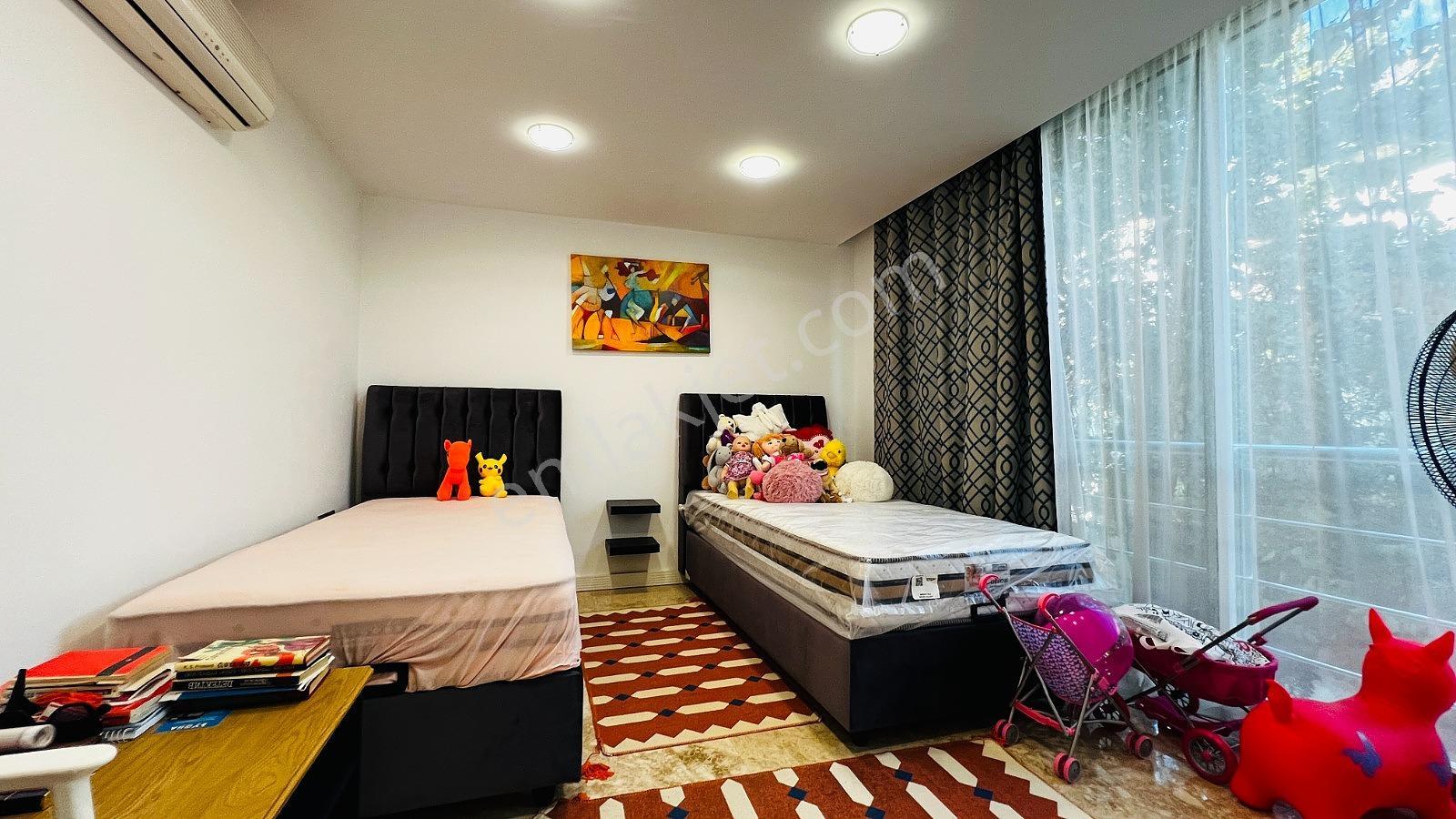 Antalya Kemer'de Havuzlu Satılık Lüks Villa - Görsel 15