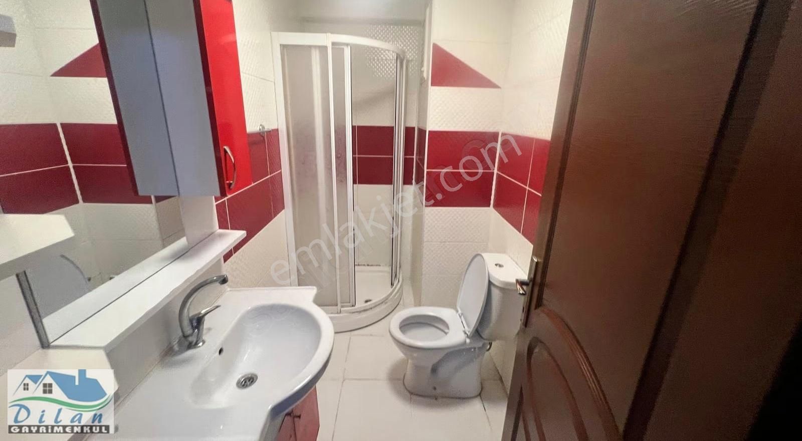 Dilan Gyo'dan Kiralık 2+1 Aile Apartmanı Metrobüse Yakın - Görsel 6