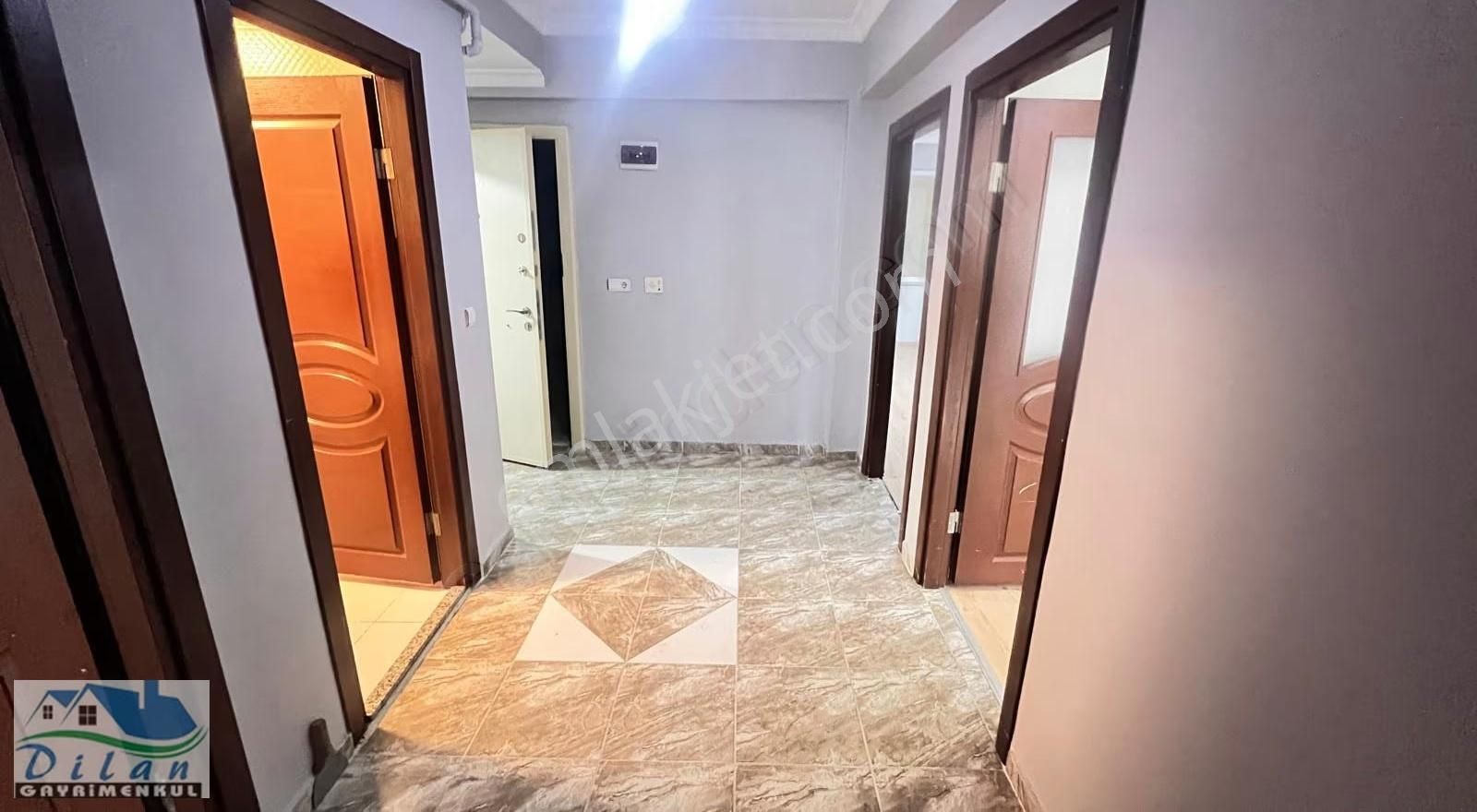 Dilan Gyo'dan Kiralık 2+1 Aile Apartmanı Metrobüse Yakın - Görsel 5