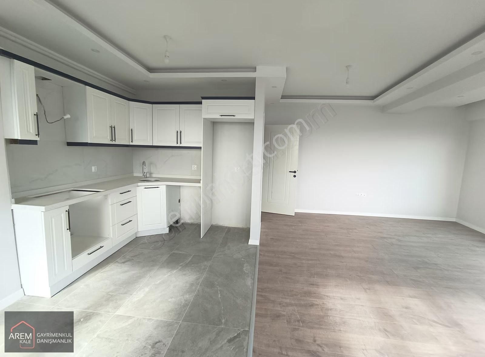 Çanakkale Merkez Cevatpaşa'da Full Deniz Manzaralı Dublex Daire - Görsel 29