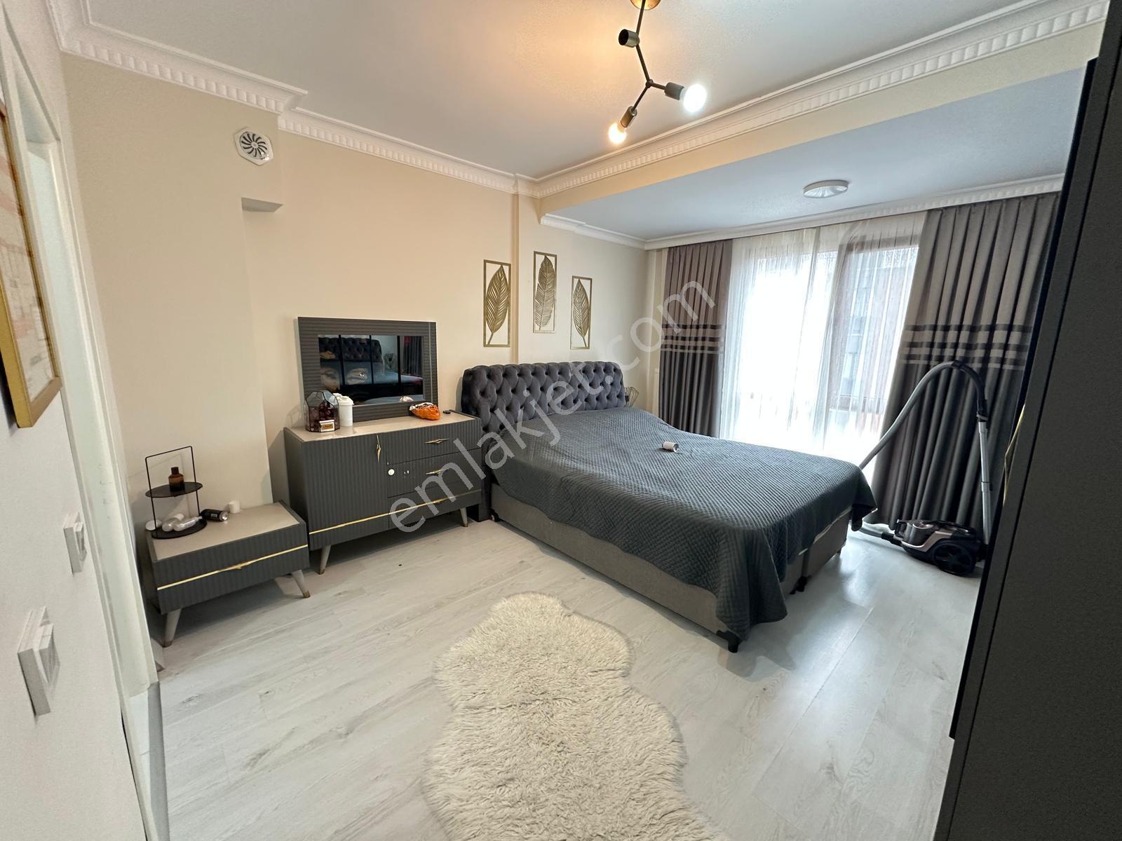 Hürriyette Lüks Masrafsız 2+1 Krediye Uygun Satılık Daire - Görsel 14