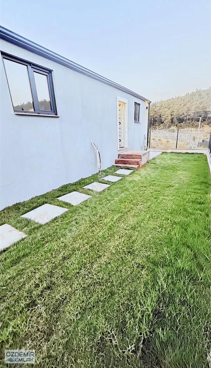 Özdemir Emlaktan Bahçecikte Satılık 2+1 Evli Bahçe - Görsel 3