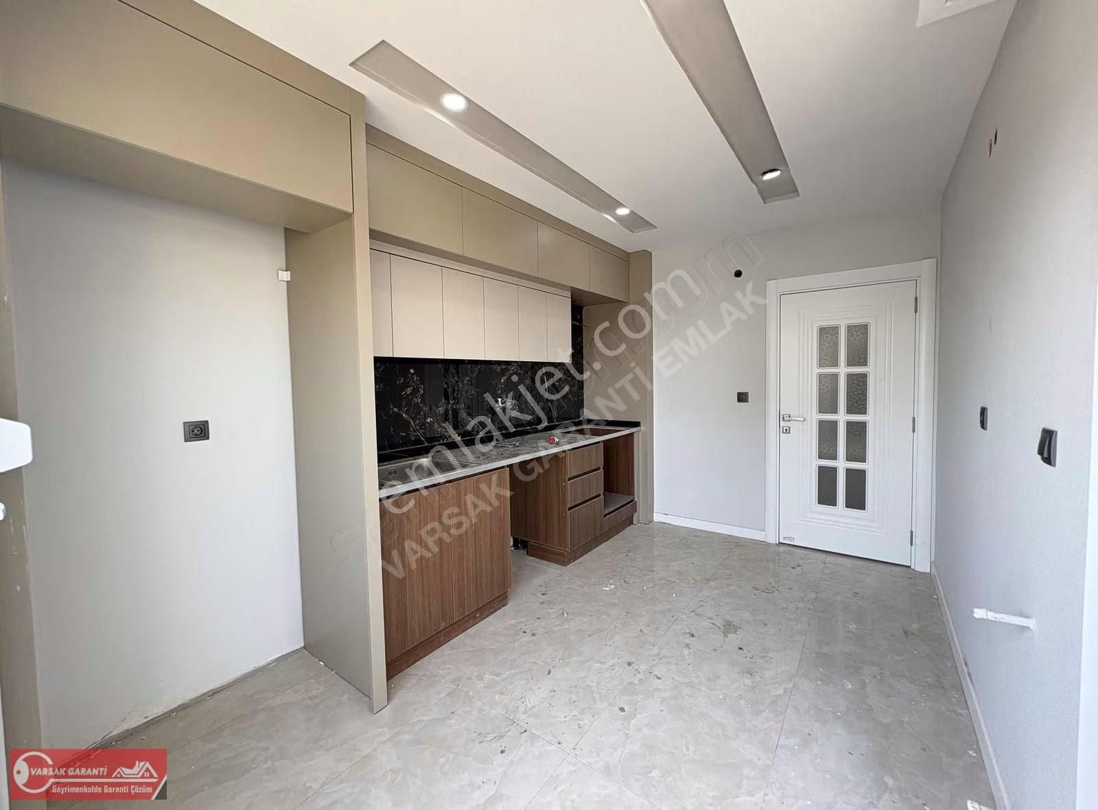 Varsak'ta 2+1 110m2 Sıfır Arakatta Geniş Otopark Ful+ful - Görsel 9