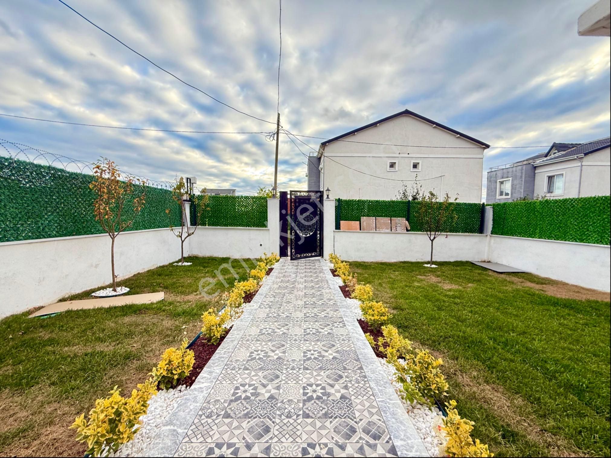 ▀▄▀▄seta Grup▀▄▀▄kapalı Mutfaklı 5+1 220 M Arsa İçinde Manzaralı - Görsel 5