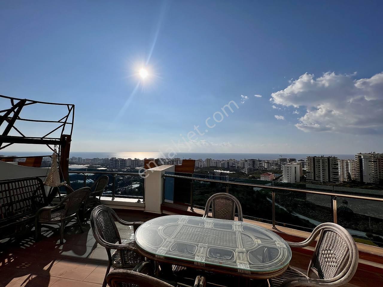 Alanya'da Otel Konseptinde Tasarlanmış Sitede Satılık Daire - Görsel 30