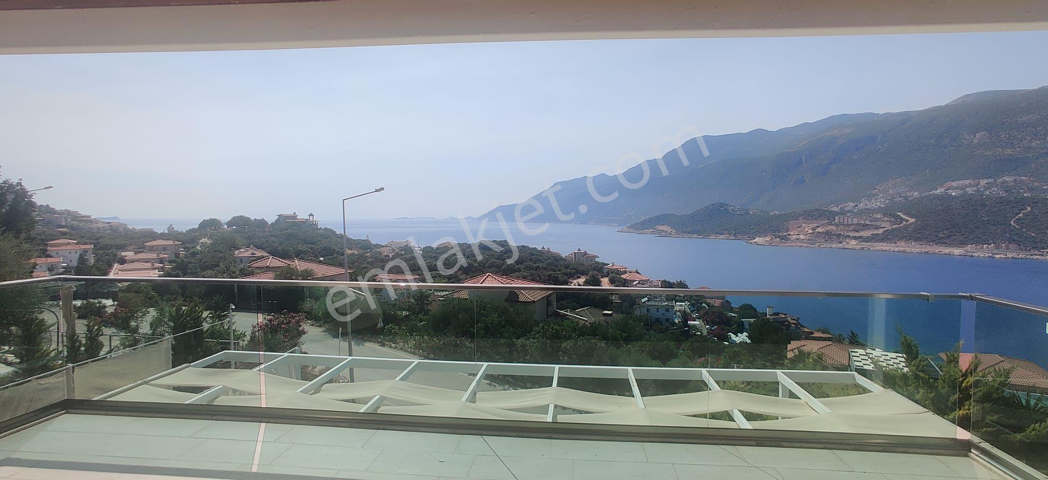 Antalya Kaş Yarımadası'nda Yatırıma Uygun 2+1 Eşyalı Villalar - Görsel 25